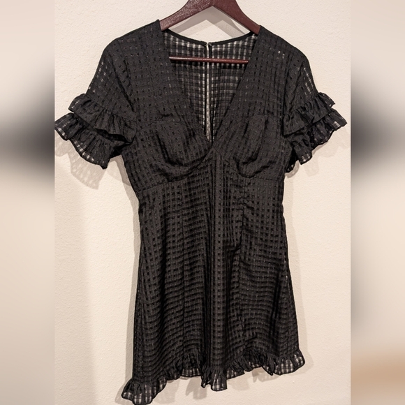 BCBG Fit Flare Mini Dress Size 6 - Picture 2 of 9